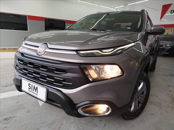 FIAT TORO 1.8 16V EVO FLEX FREEDOM AT6 FIAT TORO 1.8 16V EVO FLEX FREEDOM AT6